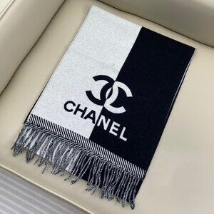 CHANEL Women's Black and White Scarf